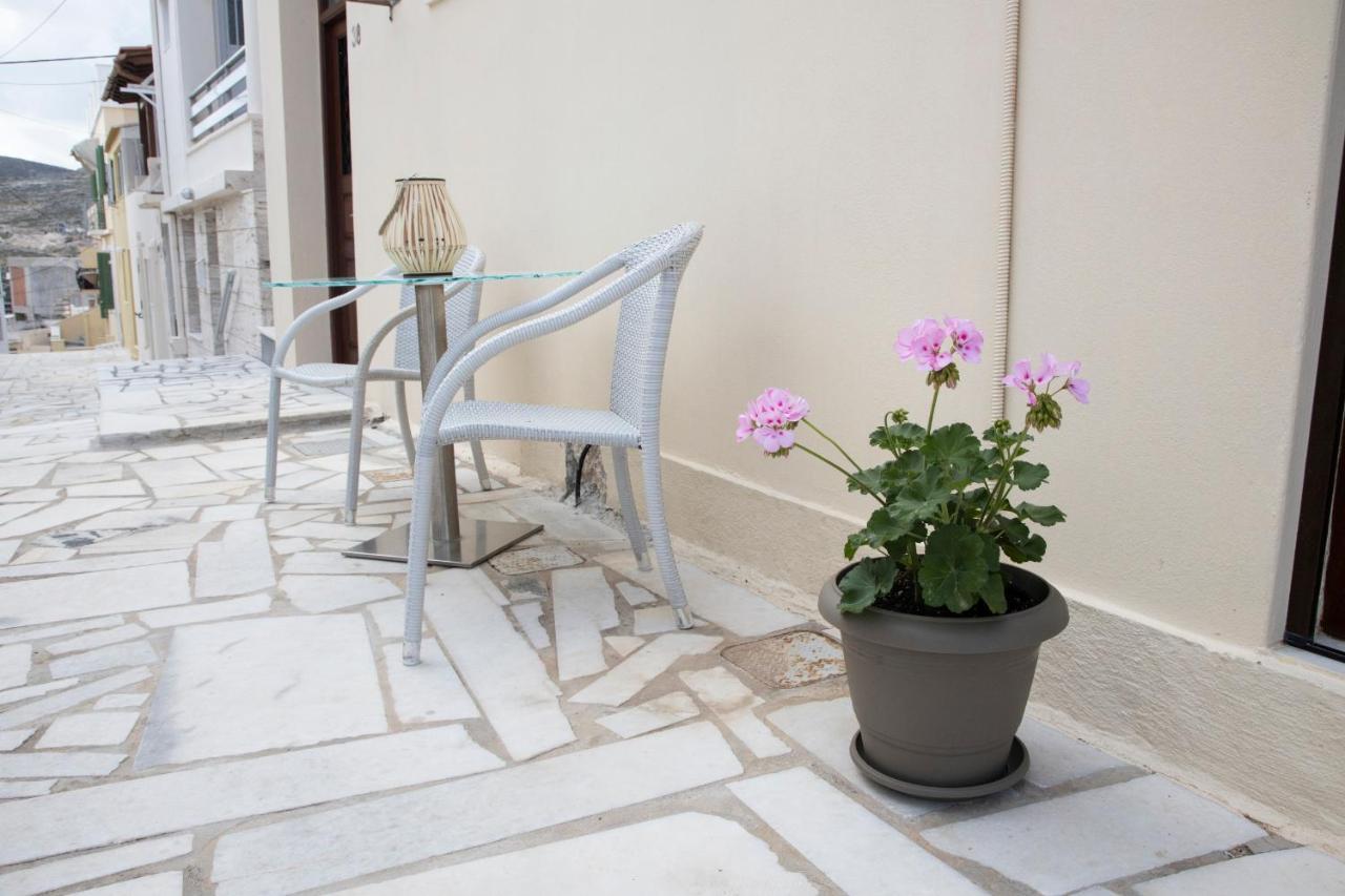 Syros Moments Apartment Ermoupoli Bagian luar foto
